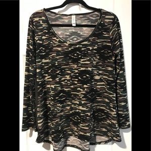 LuLa Roe camo long sleeve